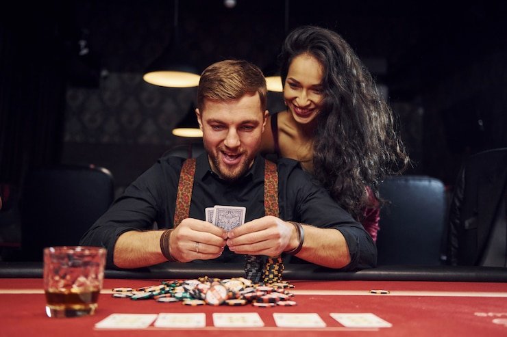 Berbagai jenis slot online dengan tema menarik dan antarmuka simple di mpo39